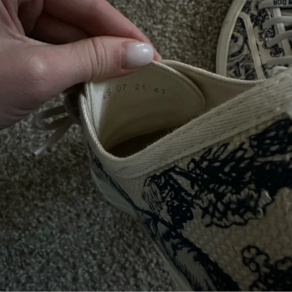 Dior sneakers - Picture 2 of 5